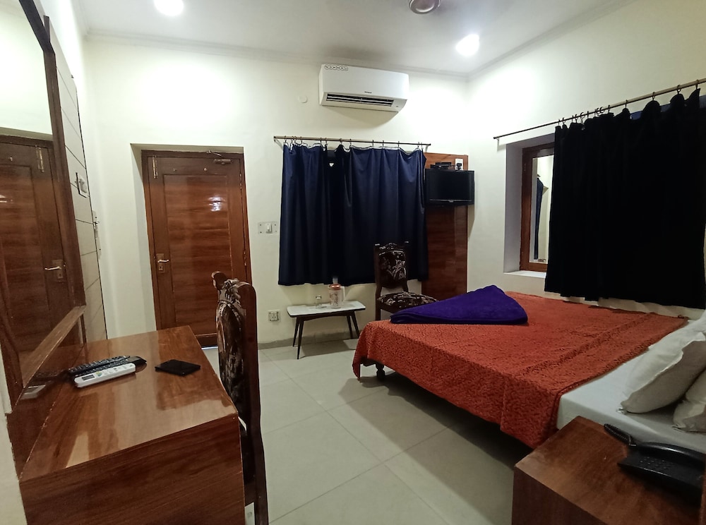 HOTEL GANGA AZURE 18/31