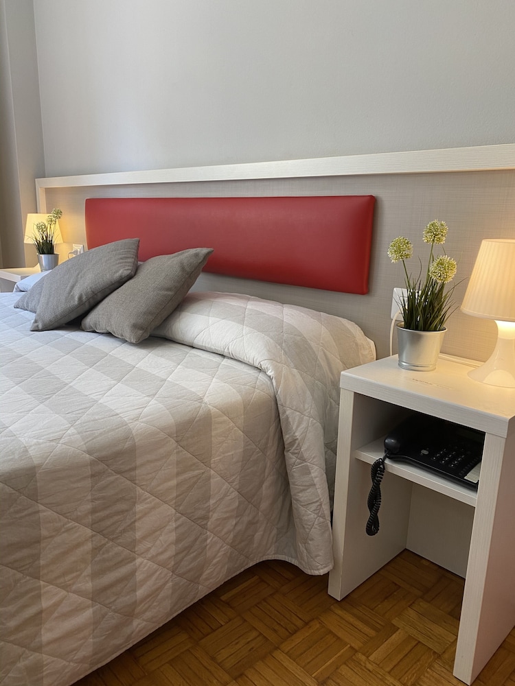 Hotel Due Giardini 17/29