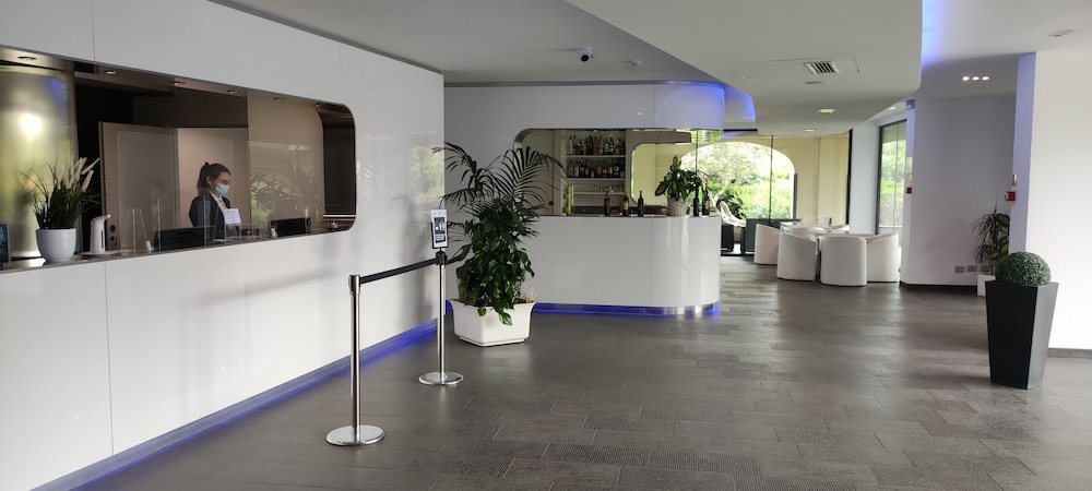 lobby
