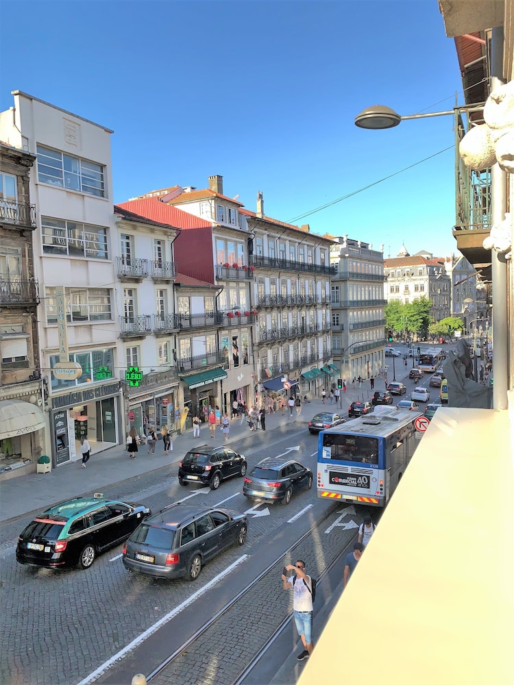 Clerigos Prime Suites by Porto City Hosts 35/50