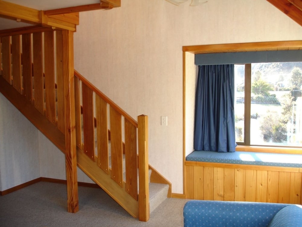 Alpine Lodge 29/69