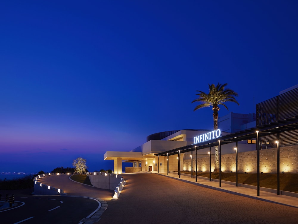 Infinito Hotel and Spa Nanki Shirahama (ex Green Hill Shirahama Hotel) 2/45