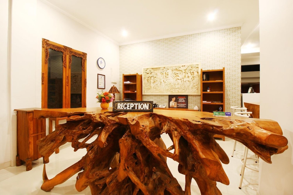 Hotel Wahyu Dana 19/46
