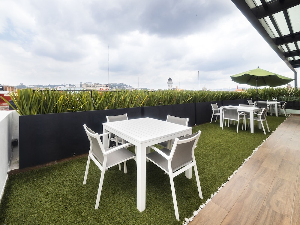 Hotel Nube 25/27