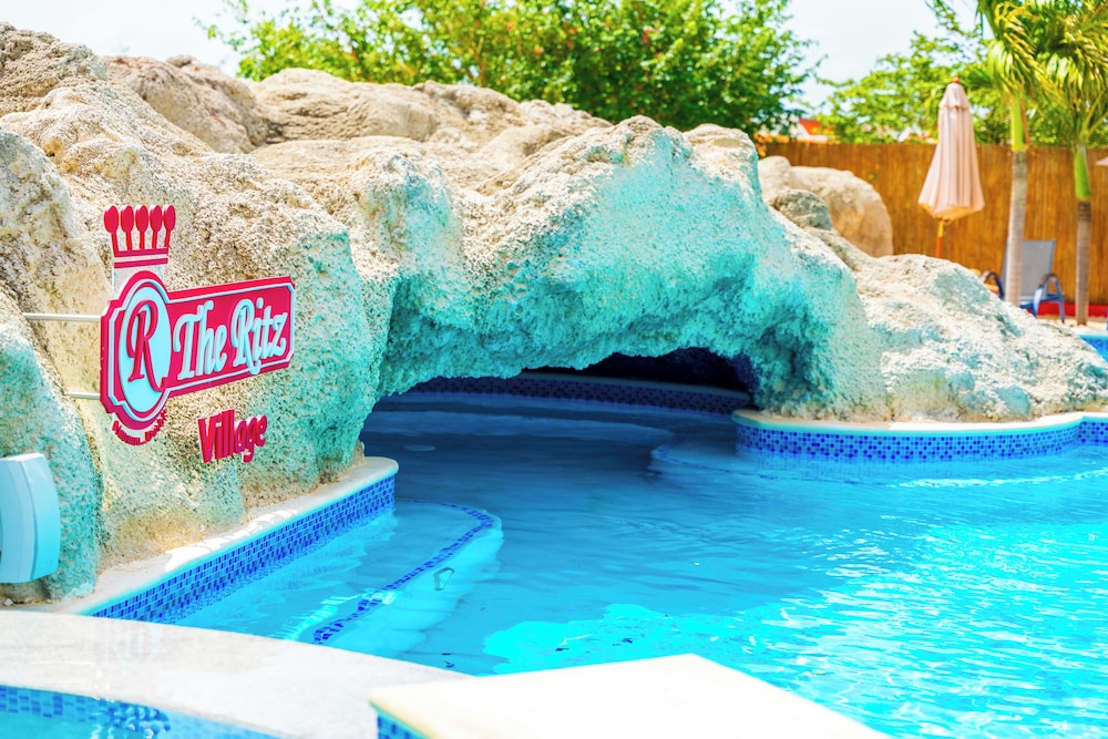 The Ritz Village Curacao 53/78