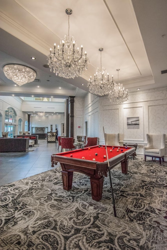 The Delavan Hotel And Spa 46/48