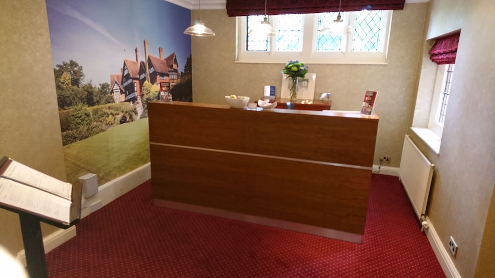 Best Western Plus Grim's Dyke Hotel 2/48