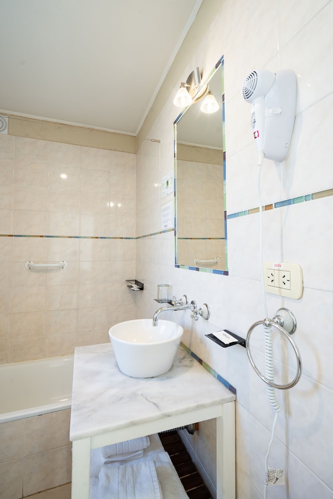 Altuen Hotel Suites Spa 54/57
