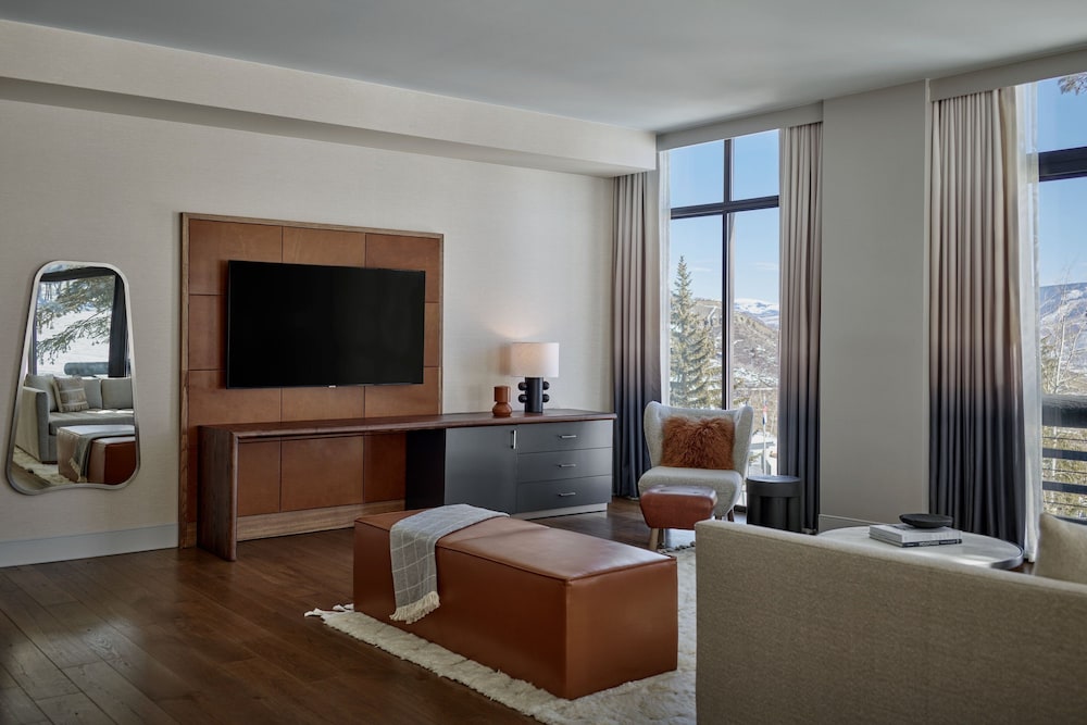 Viewline Resort Snowmass, Autograph Collection 28/44