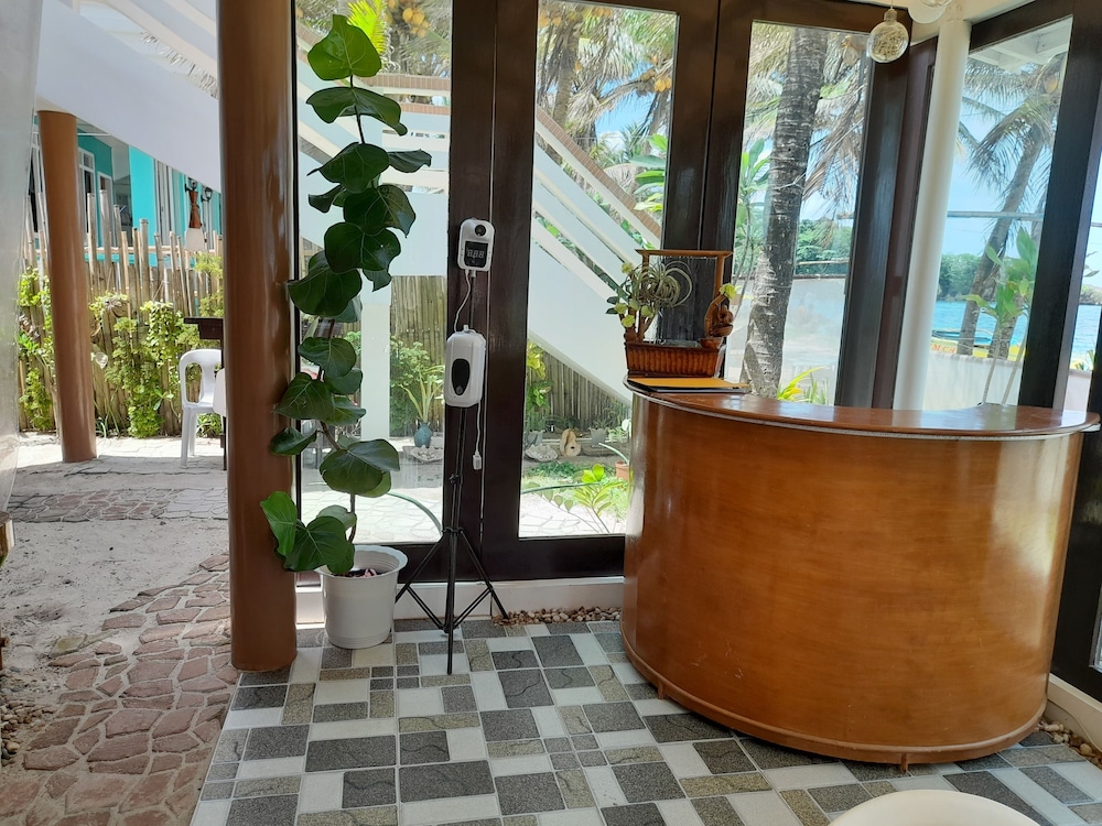 Marnin's Place Boracay 3/50