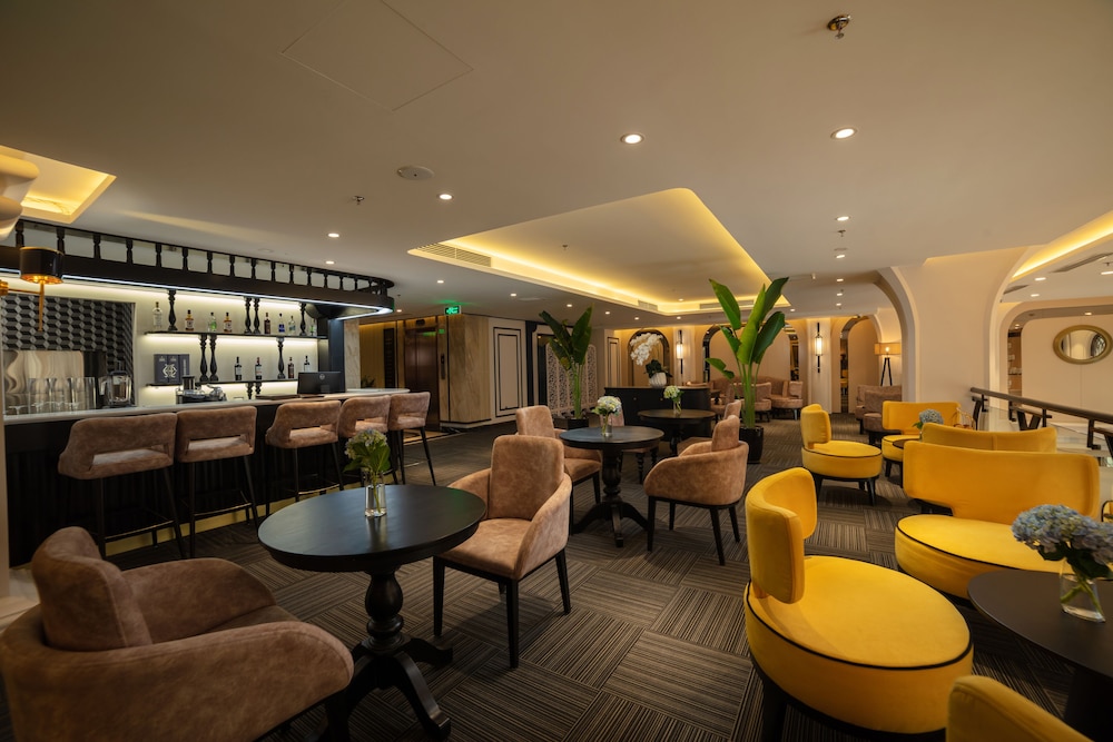 FTE Ba Dinh Hotel 41/48