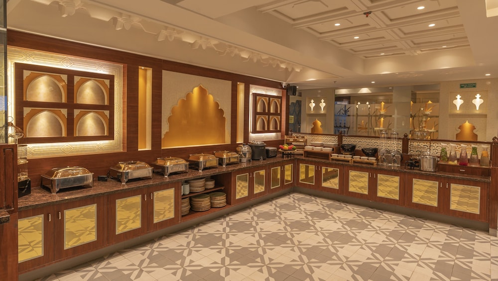 Hotel Shri Ram Excellency 3/23