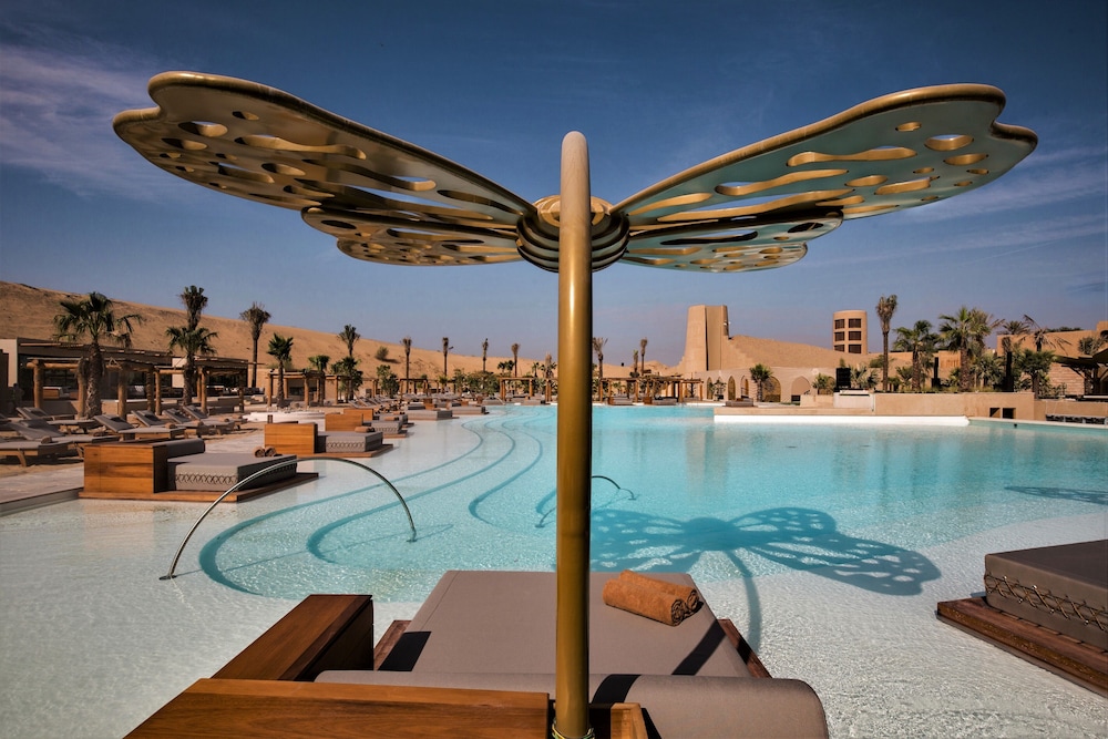 Terra Solis Dubai - Adults Only 36/42