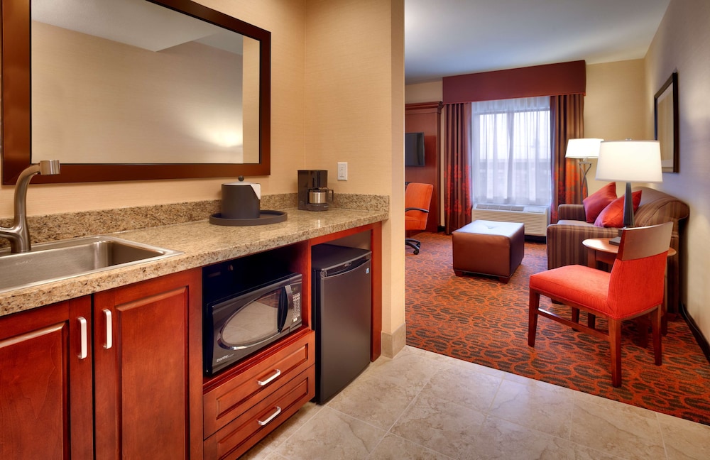 Hampton Inn Omaha/West Dodge Road (Old Mill) 25/50