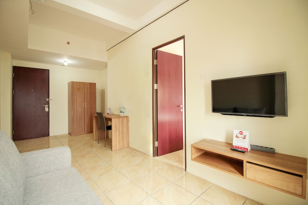 OYO Flagship 483 Tamansari Panoramic Bandung 8/33
