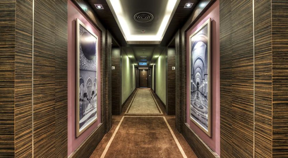Raia Hotel Kota Kinabalu in KOTA KINABALU