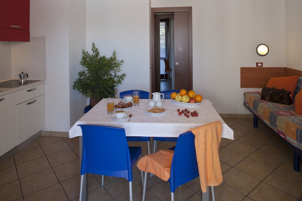 MICHELANGELO HOTEL AND FAMILY RESORT 24/50