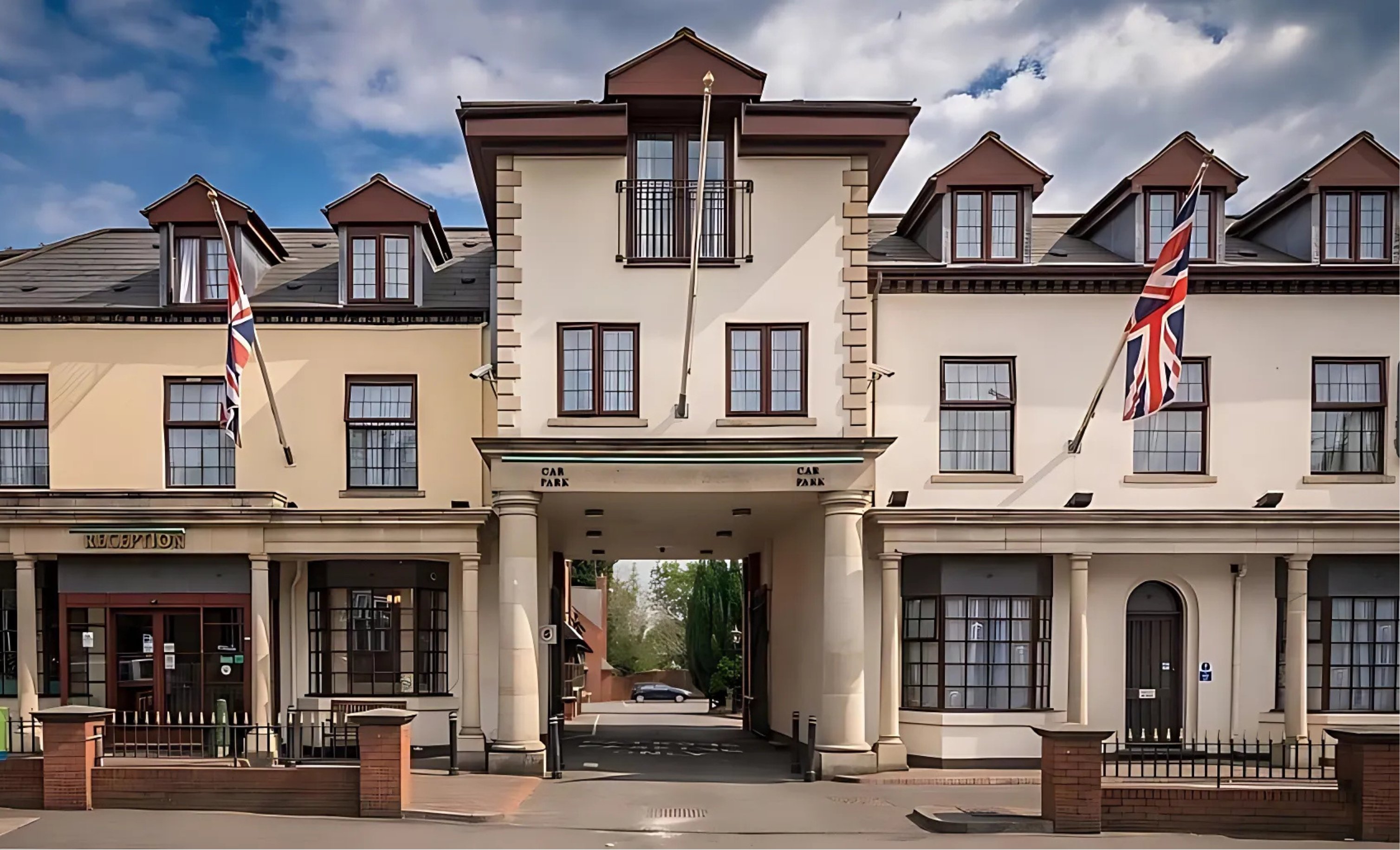 Bridge House Hotel 6/51