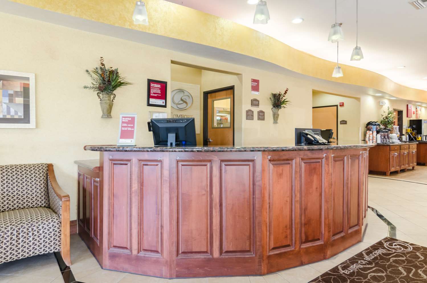 Comfort Suites Salina 10/44