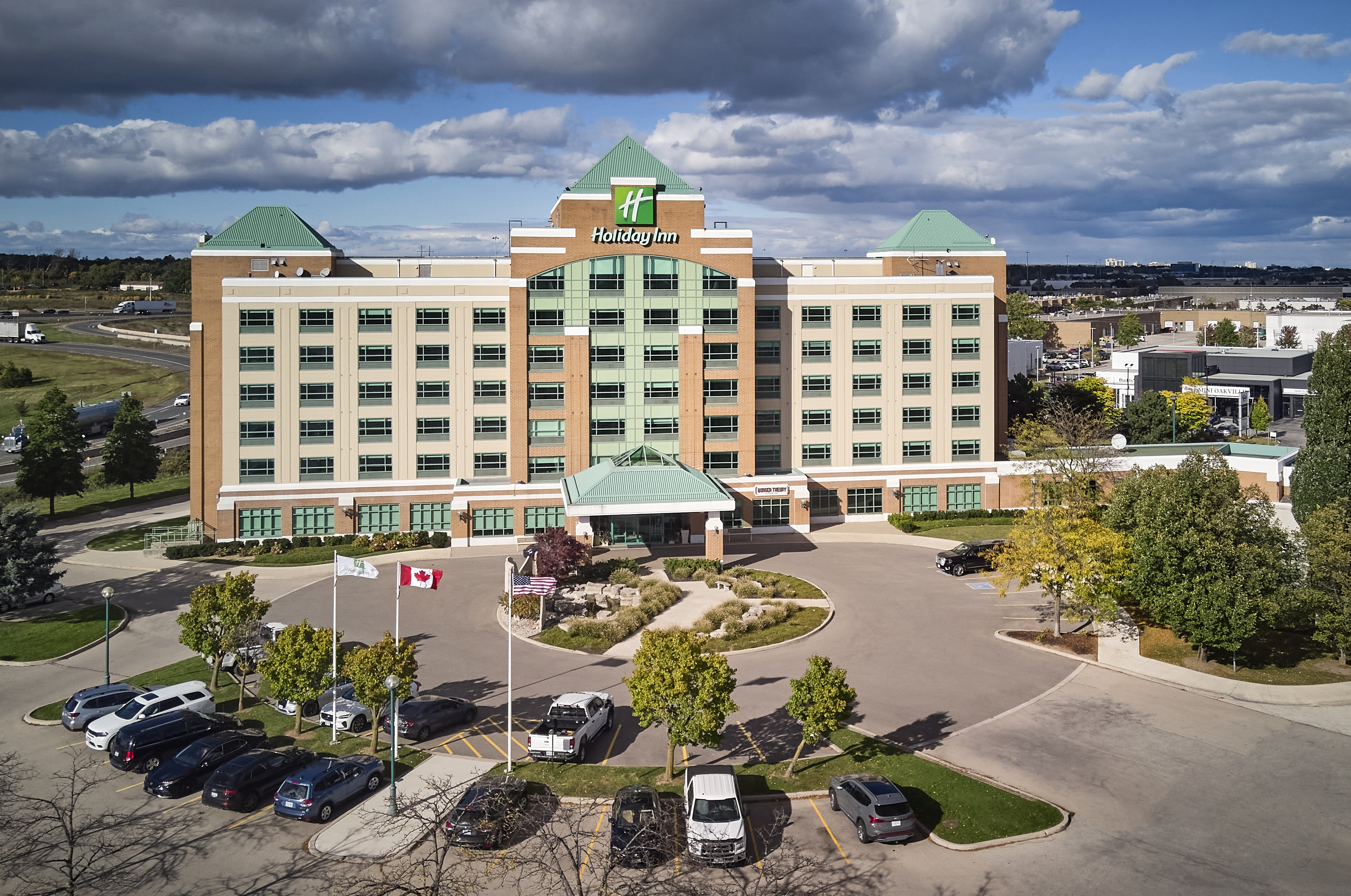 Holiday Inn Hotel Suites Oakville Bronte 4/78
