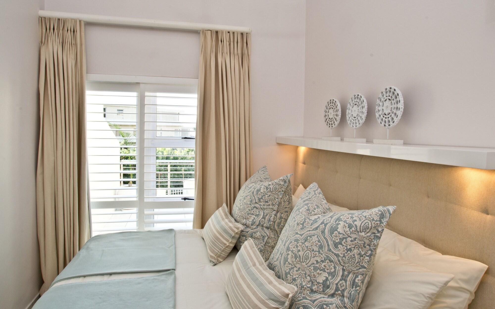 43 Sea Lodge 14/22