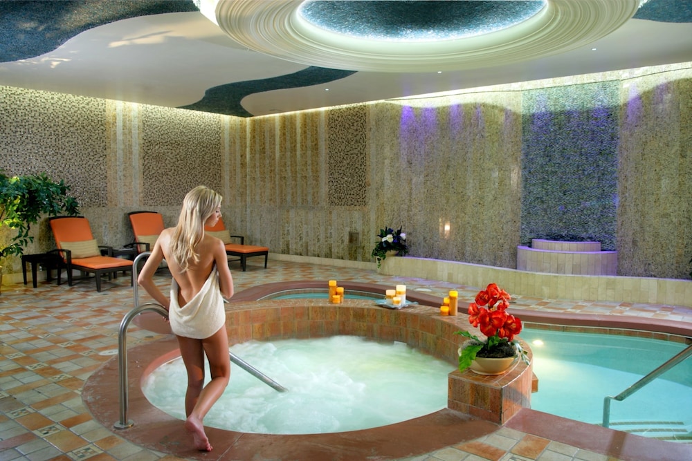 South Point Hotel Casino and Spa 21/36