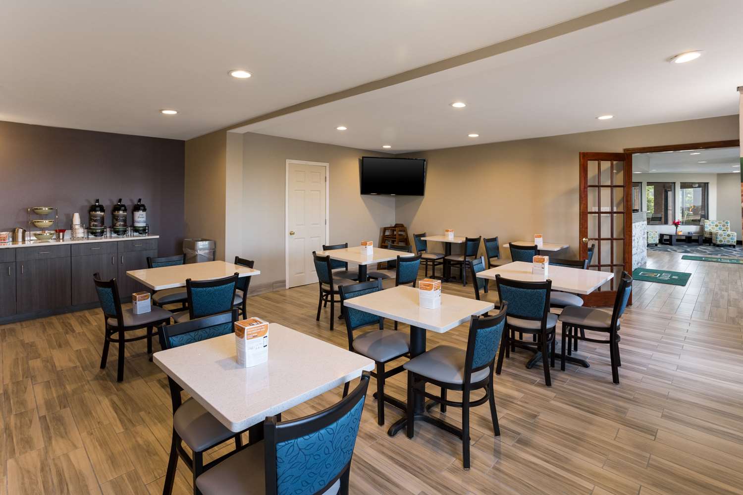 Quality Inn Rochelle IL 34/43