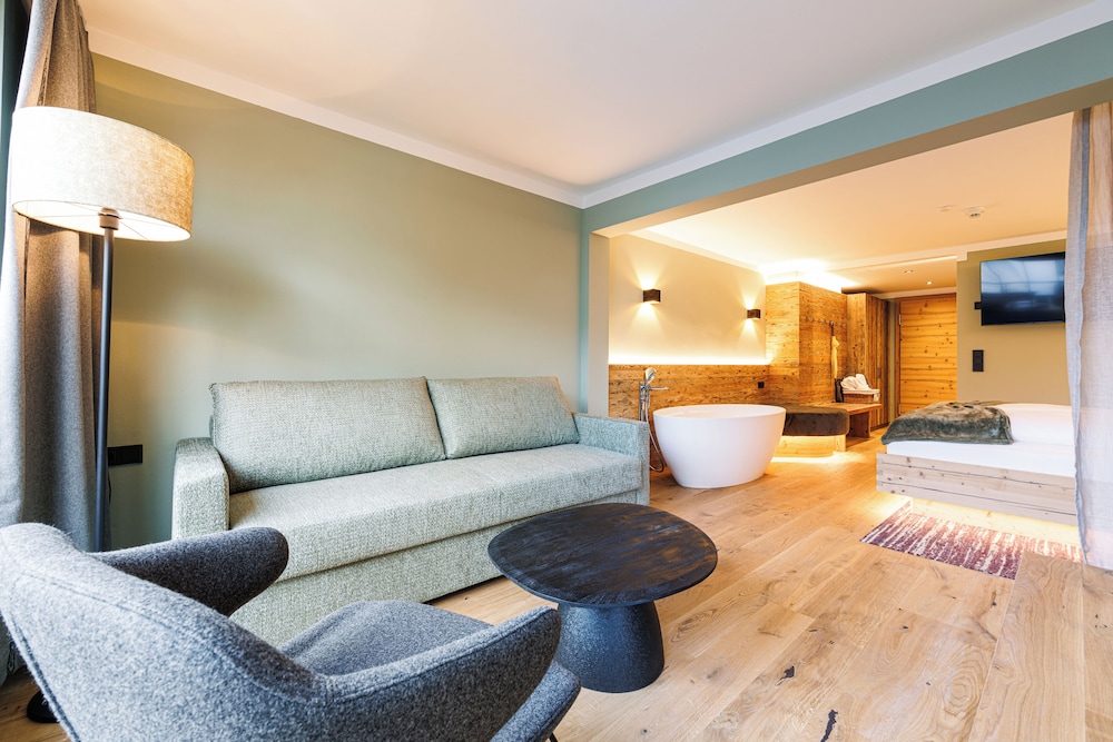 Romantikhotel Zell Am See 61/81