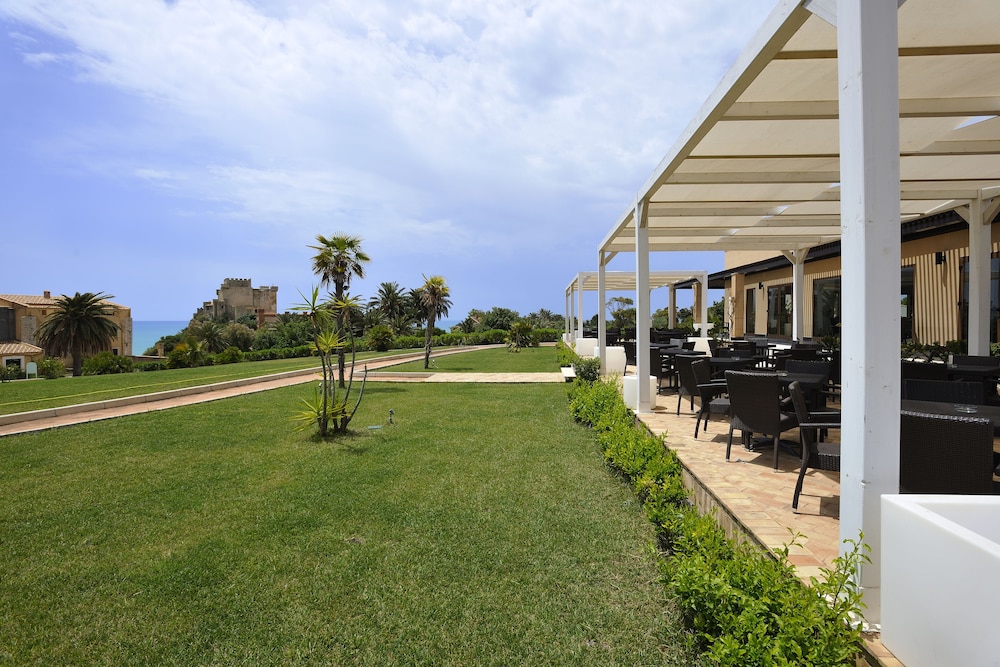 Falconara Greenblu Resort 67/74