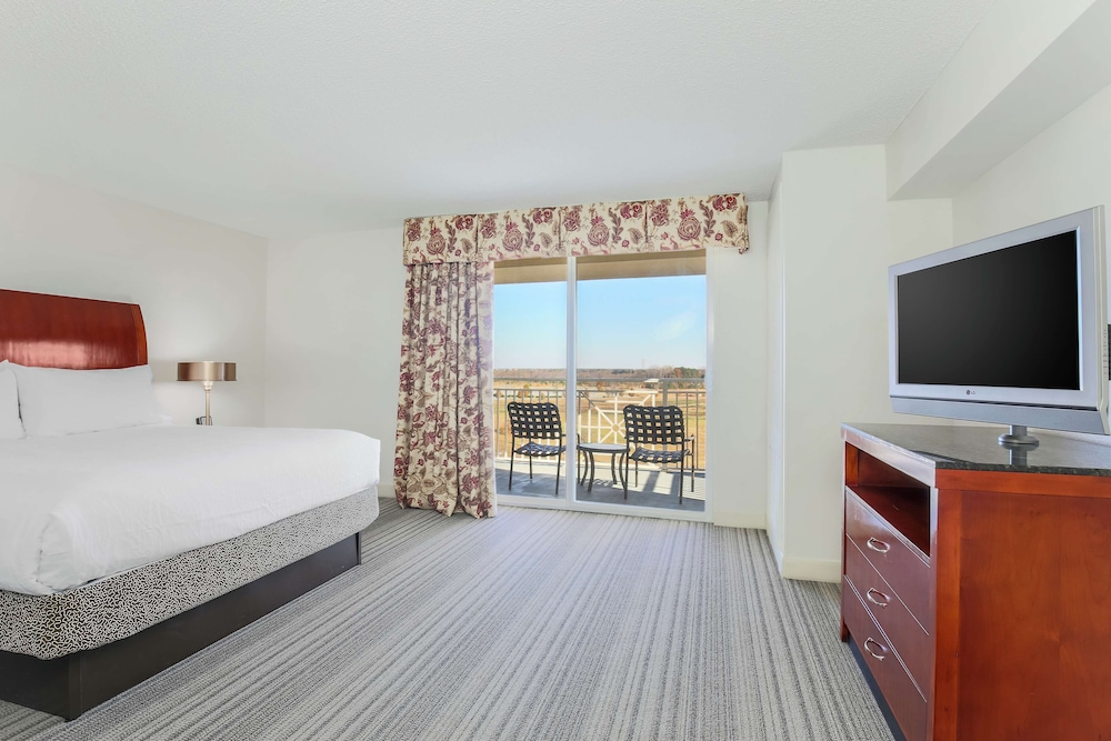 Hilton Garden Inn Roanoke Rapids 16/47