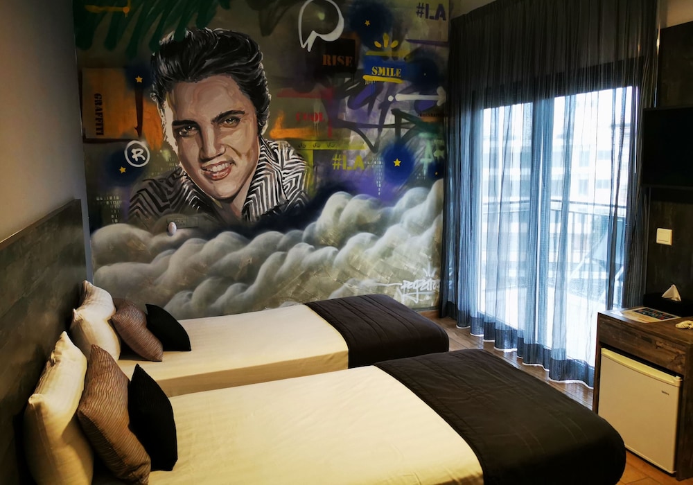 Rise Street Art Hotel 42/63