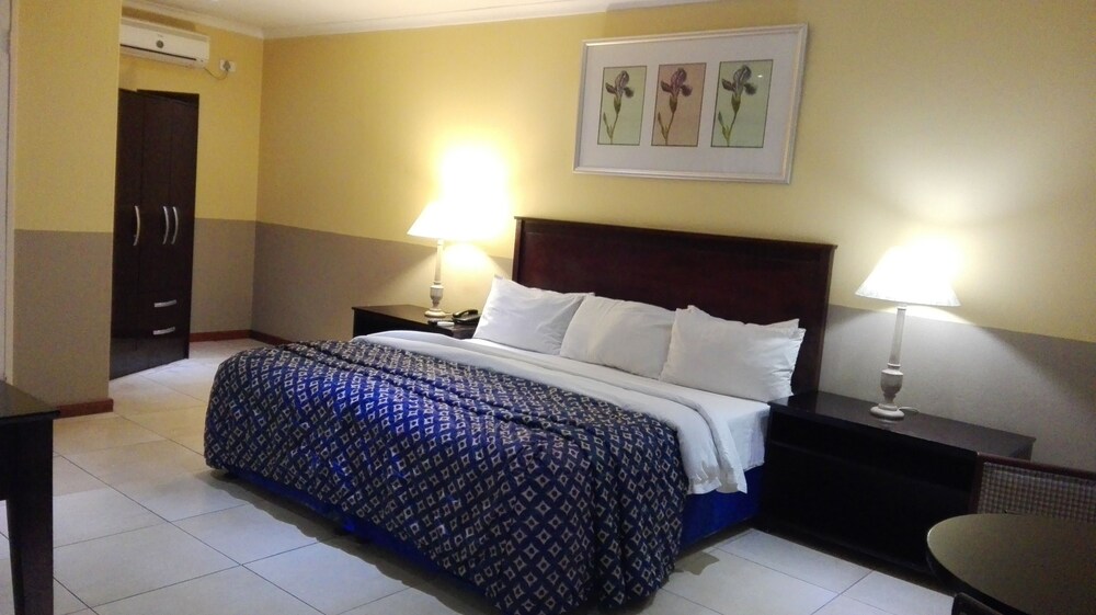 Villa Via - Midrand 17/68