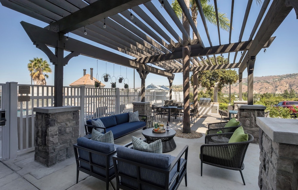 Ayres Suites Yorba Linda Anaheim Hills 31/43