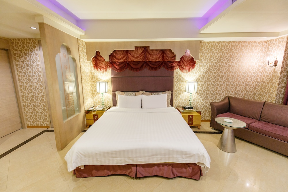 SLV Hotel 19/50