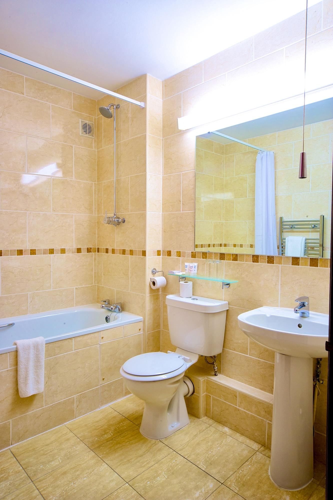 Family, Multiple Beds, Sea View، Best Western Princes Marine Hotel 5/5