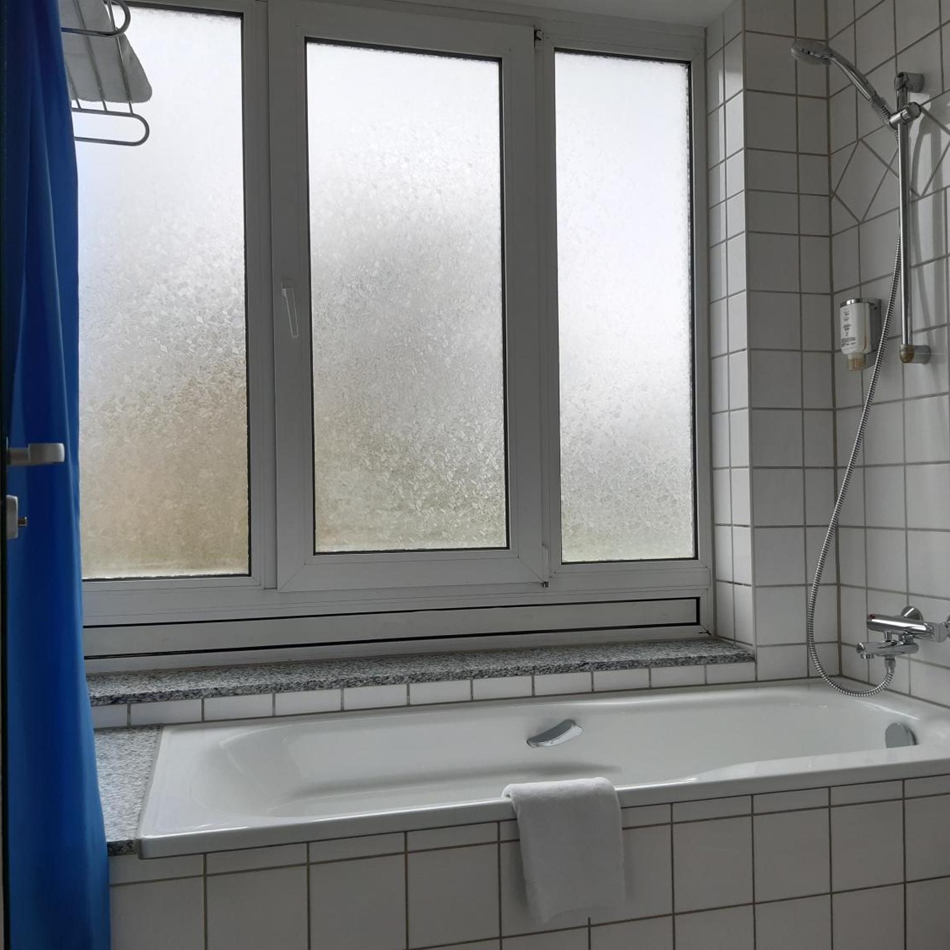 Good, Single, Good Morning Leipzig 9/9