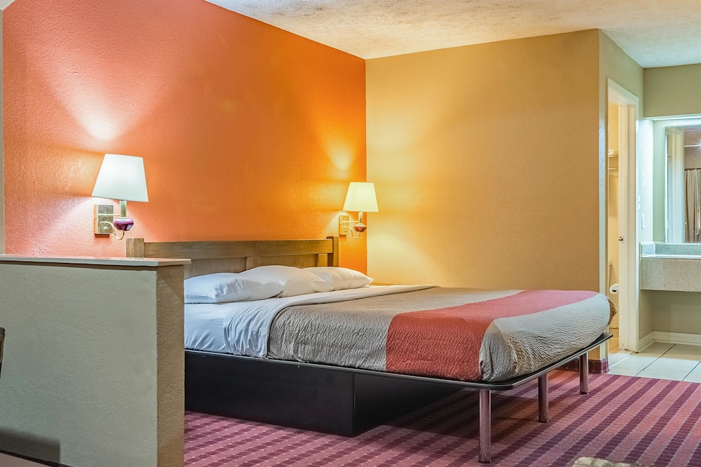 Motel6 Lake Charles, LA 11/55