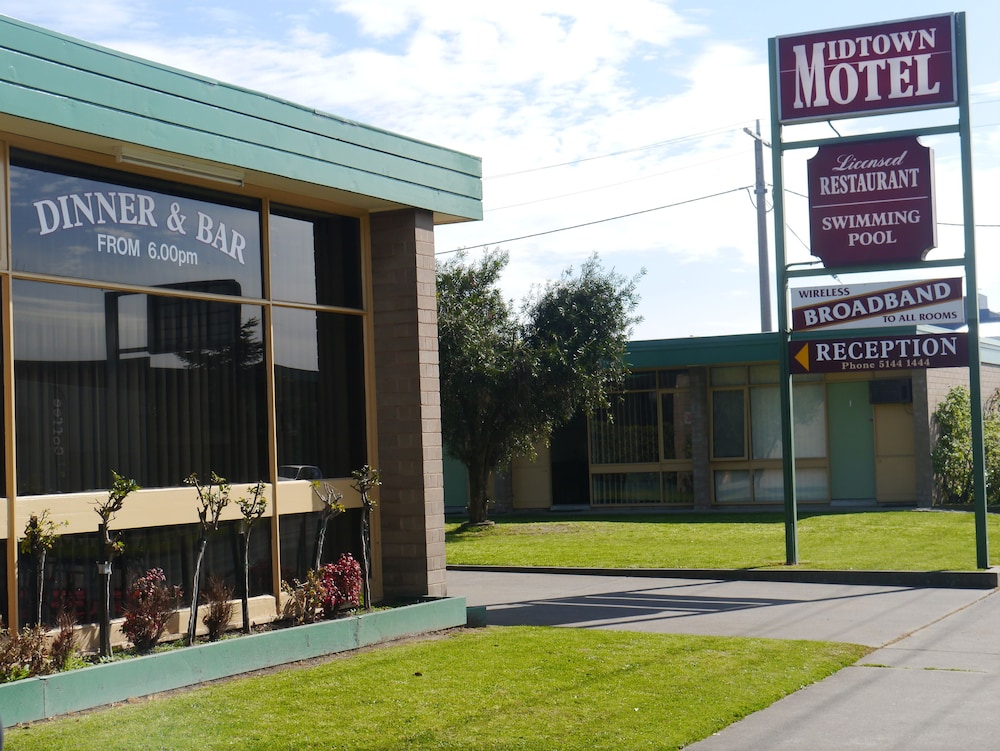 MIDTOWN MOTOR INN 9/52