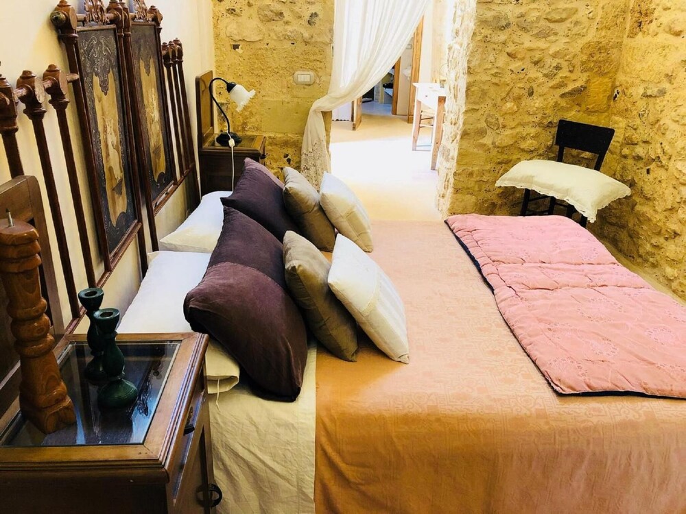 Borgo In Corte 38/72
