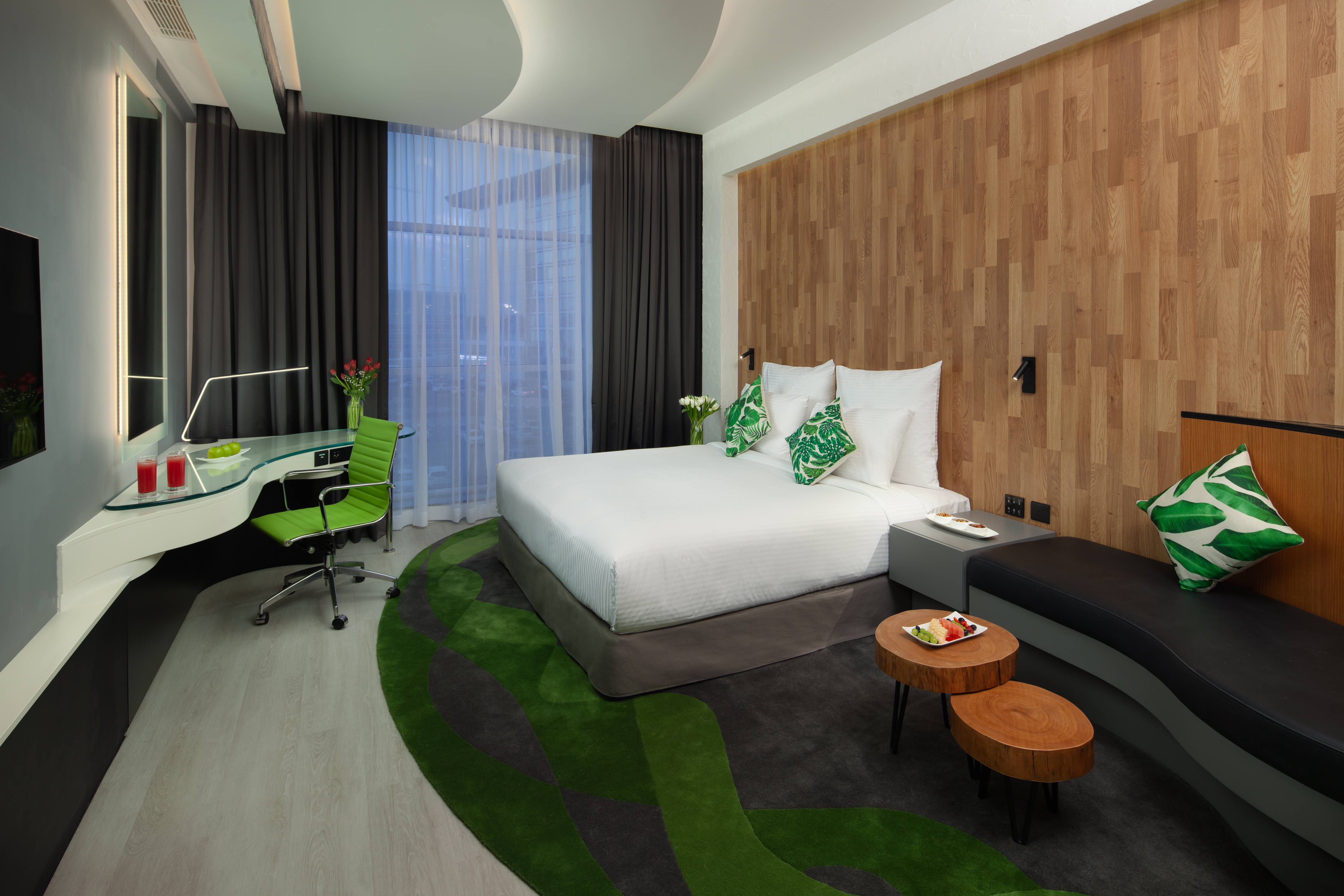 Sky Deluxe Room, Al Khoory Sky Garden Hotel 2/3