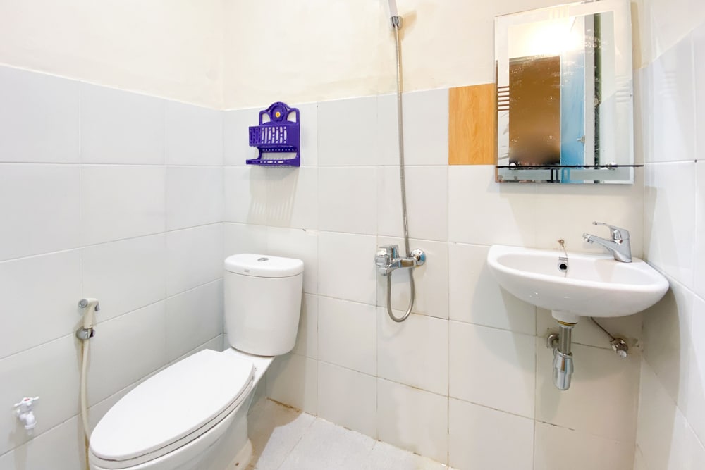 Super OYO Capital O 3092 Falah Residence Syariah 22/24