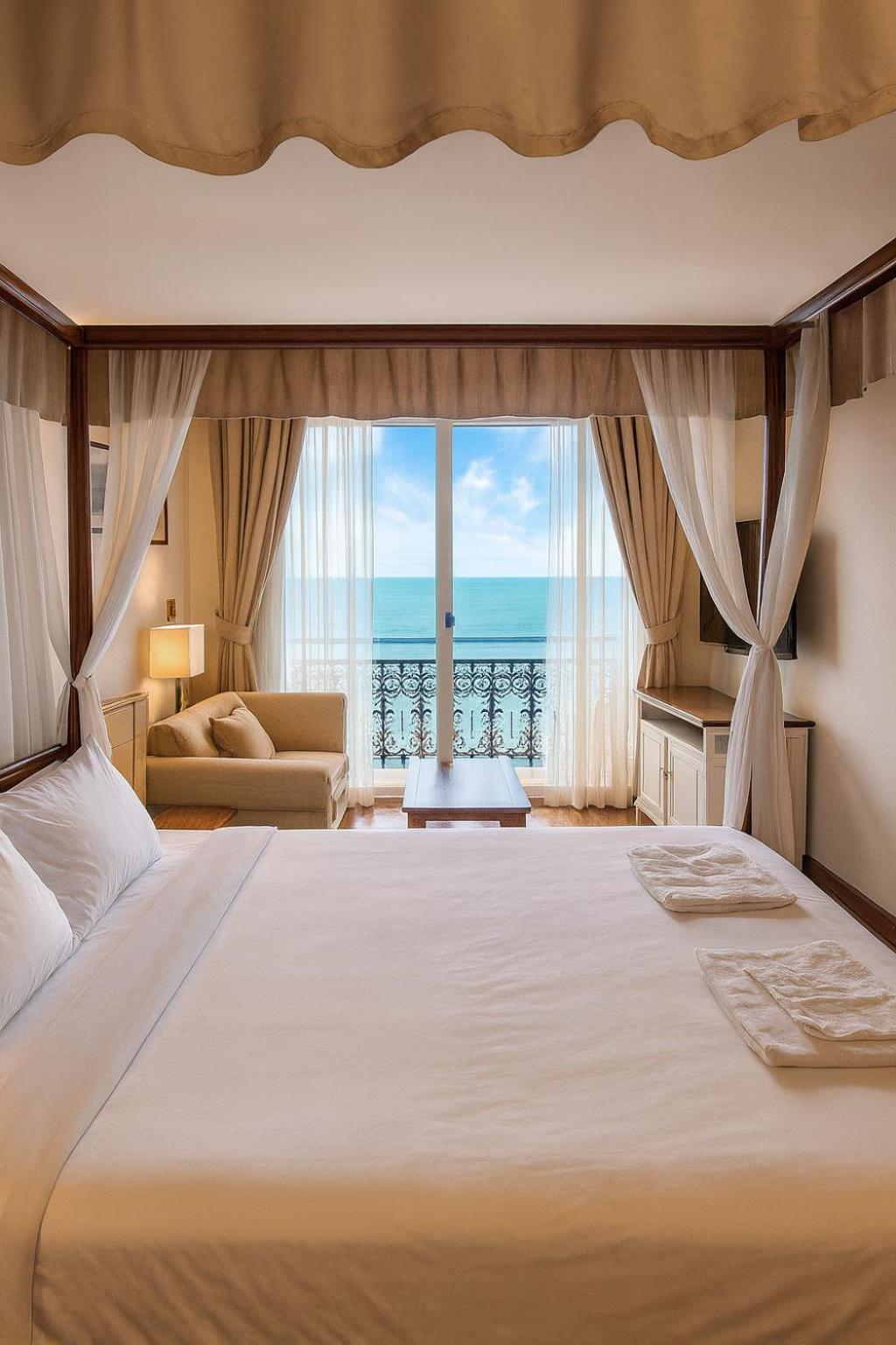 Penthouse Suite, Double Bed, Sea View
