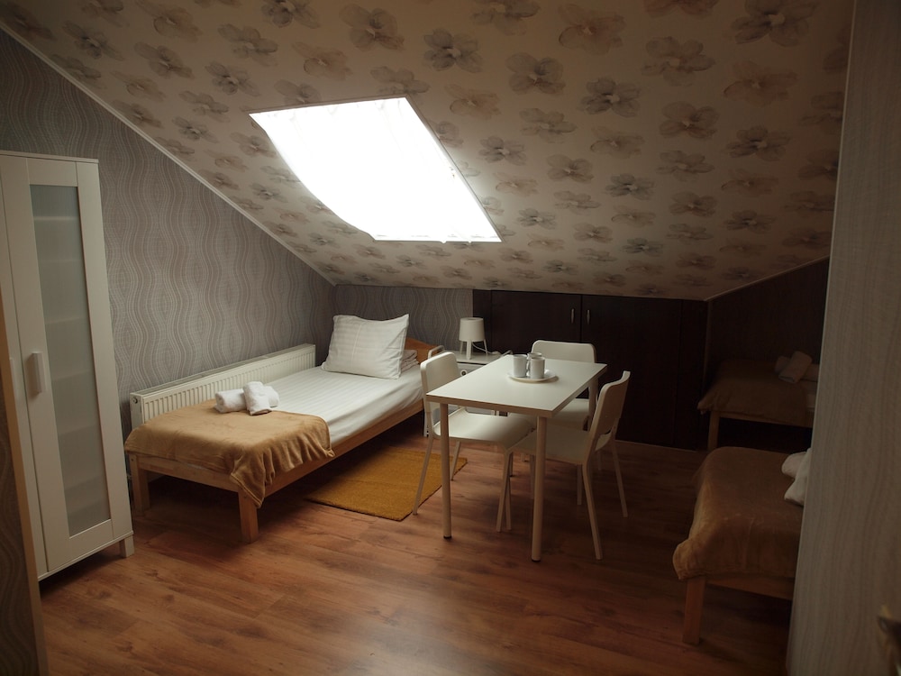 Alta Hostel 13/67