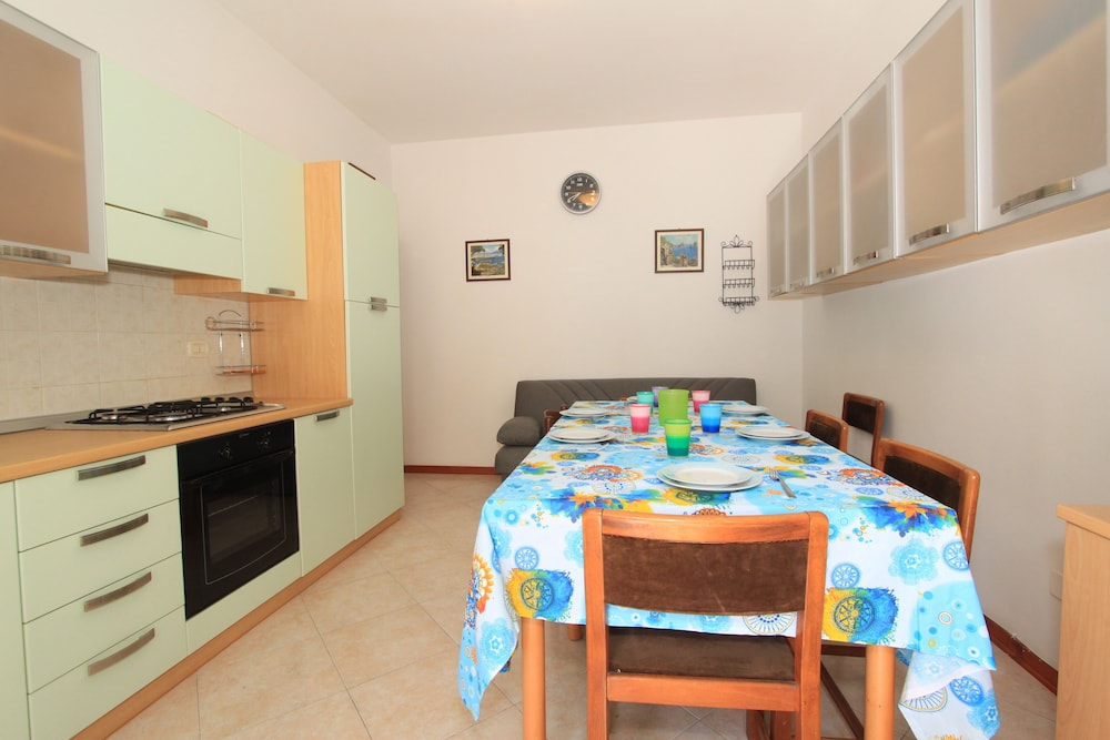 Begonia Villas 25/38