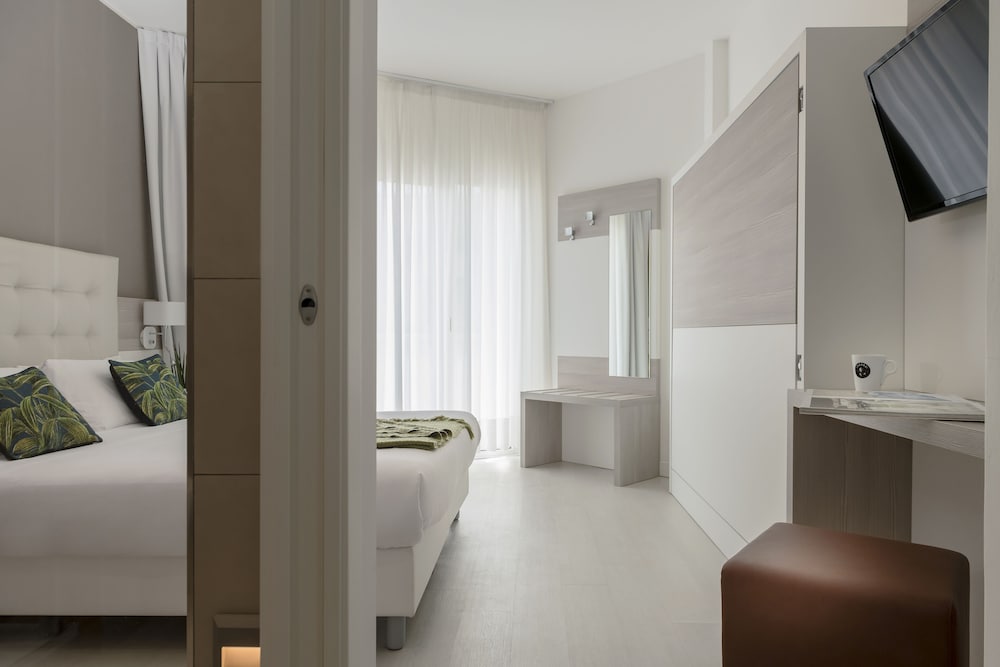 Hotel Delle Rose 49/50