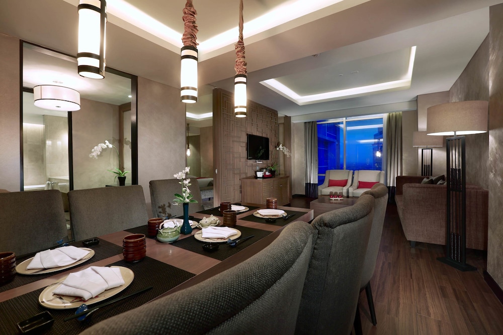 Aston Priority Simatupang Hotel and Conference Center 57/72