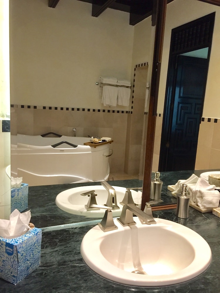 Pensativo House Hotel(formerly Casa Rosal Hotel Boutique) 57/64