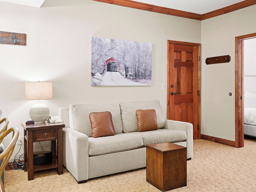 Canyons Village Condos By All Seasons Resort Lodging 40/66