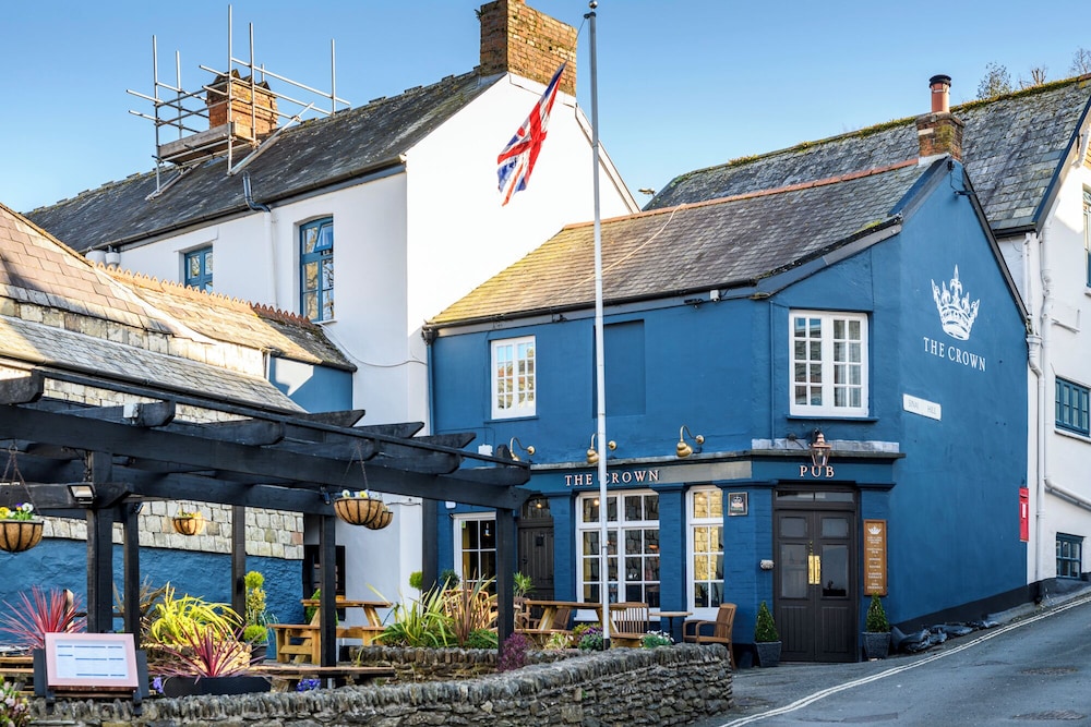 The Crown Hotel 37/50