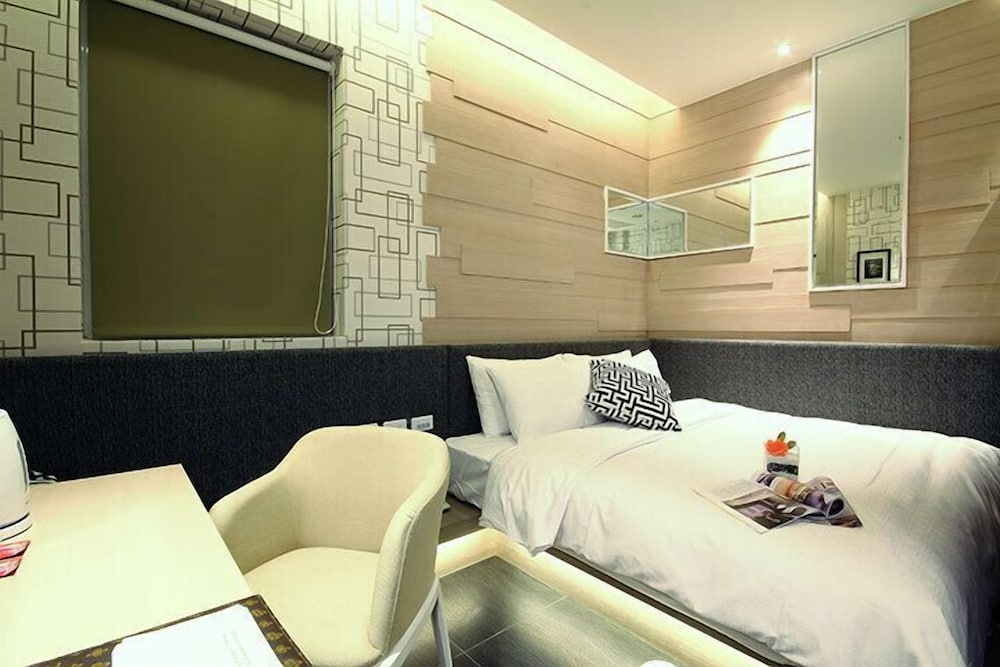 Leesing Hotel Fongshan 25/50